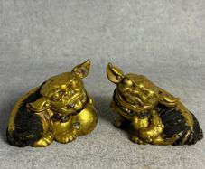 Guardian Lion statues - Gilt Bronze