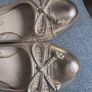 Shoes Gold Size 7 Image 3