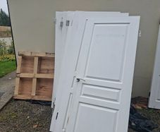 Solid wooden doors ( Internal)