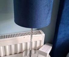 2 navy lamps