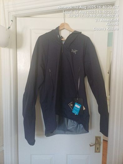 Arc'teryx Goretex Beta Jacket new with tags  XL genuine RRP 400