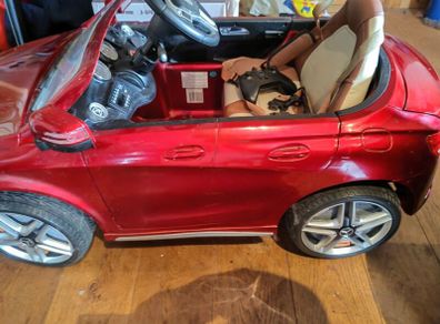 Mercedes-Benz CLA45 AMG Kids Ride-On Car (Tested & Working / Needs New 12V Battery)