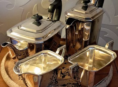 Art Deco Tea/Coffee set
