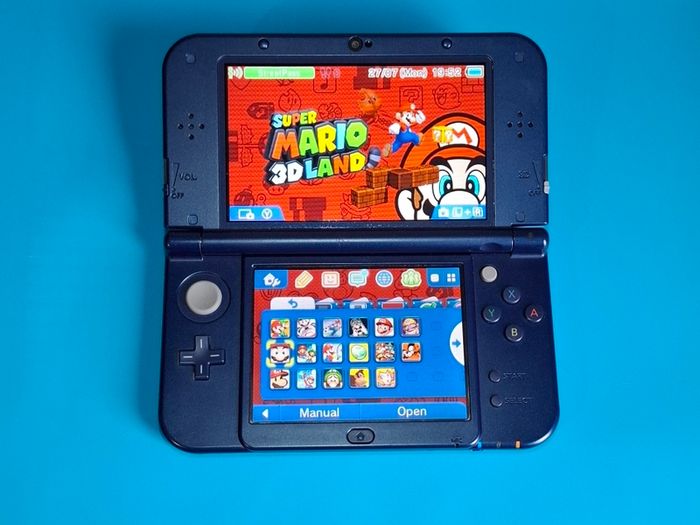 New 3DS XL Metallic Blue (Modded)
