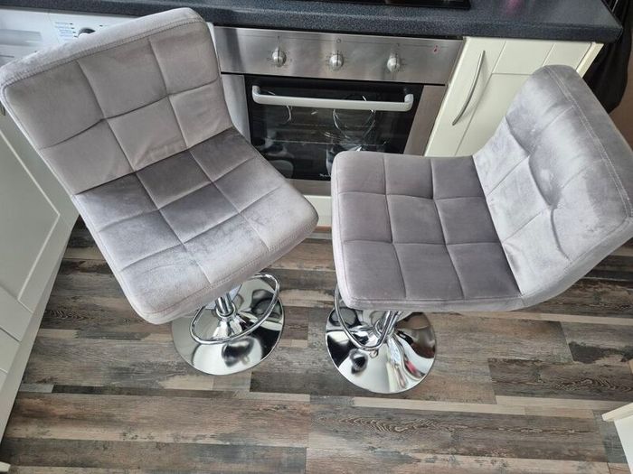 bar stools