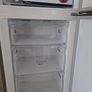 Hisense fridge freezer Image 5
