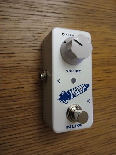 Nux Lacerate Boost Pedal
