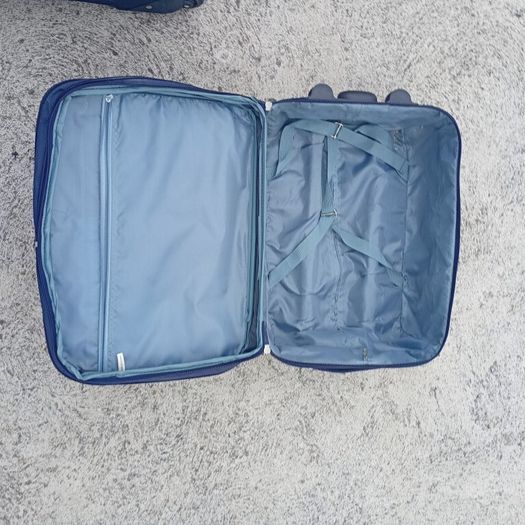 suit case