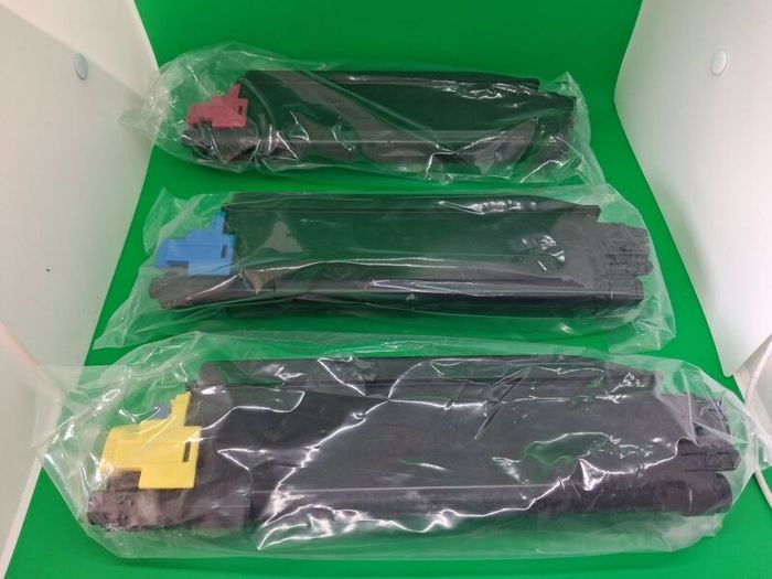 Postage - 3 x Compatible Kyocera TK5270 Toner Cartridges