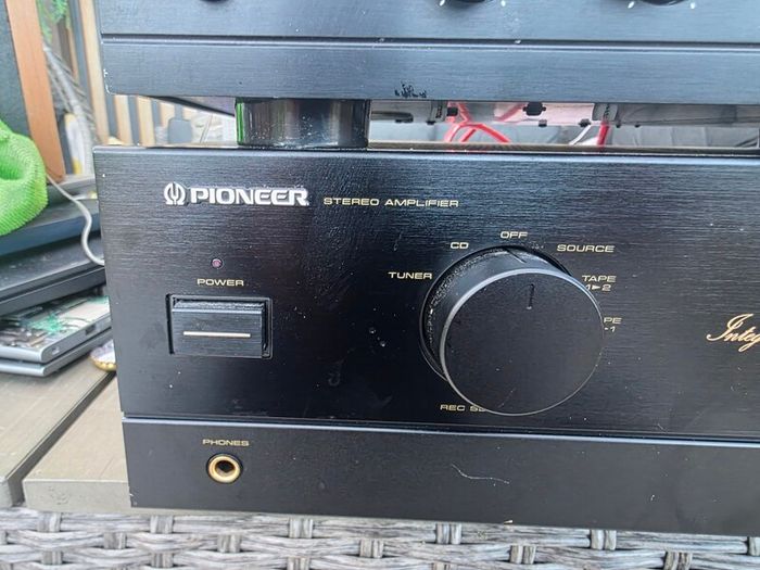 Pioneer A-400