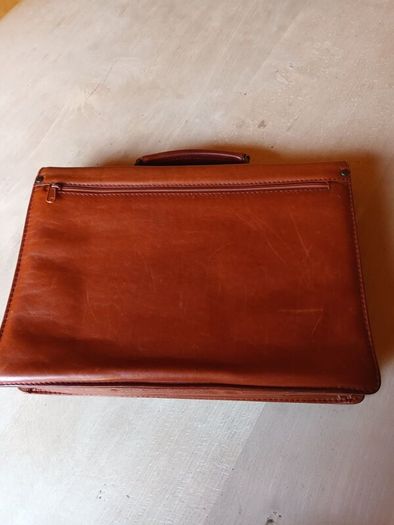 Leather Briefcase (unisex)