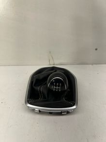Ford Fiesta 2015 5 Speed Gear Knob With Gaitor A2l11b5s
