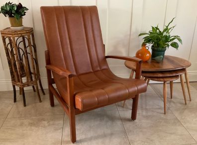 Mid Century Lounge Chair