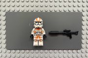 lego Star Wars sw1235 Clone Trooper, 212th Attack Battalion (Phase 2) minifigure- White Arms, Dirt Stains, Nougat Head, Helmet with Holes