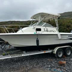 25ft Motor boat