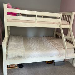 Bunk bed 1 Double 1 Single