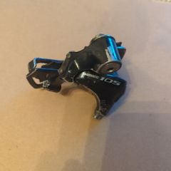 used 105 shimano rear derailleur