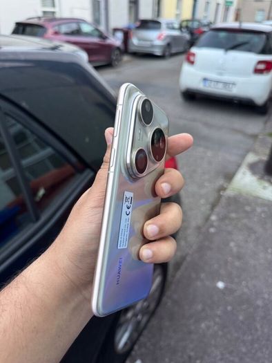 Huawei Pura 80 Ultra 512GB, Excellent Condition