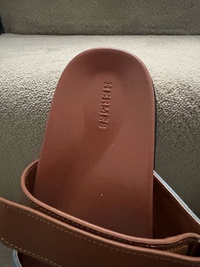 H sandals