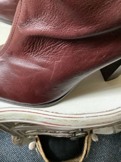 Zara boors, new, size 6