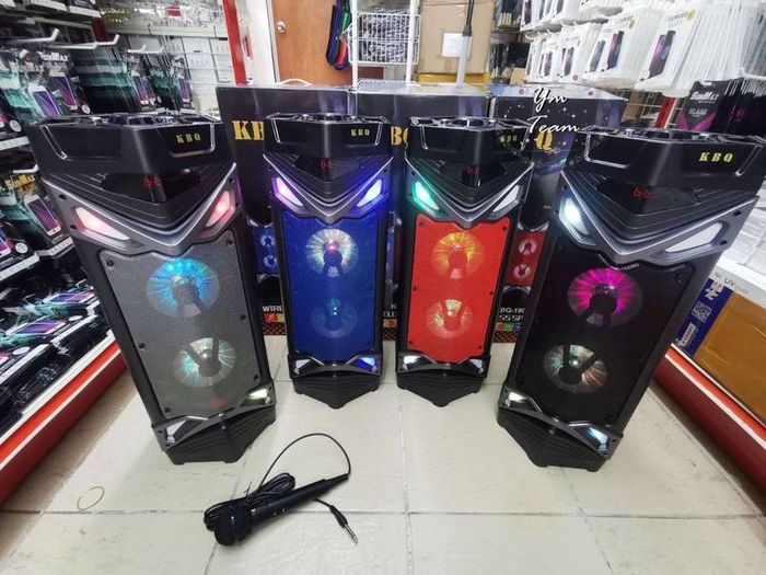 New Wireless Bluetooth Speaker With Mic