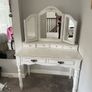 Bedroom furniture Image 3