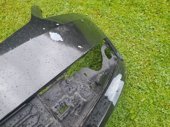 Genuine Skoda Octavia Front Bumper & Drivers Side Halogen Headlight