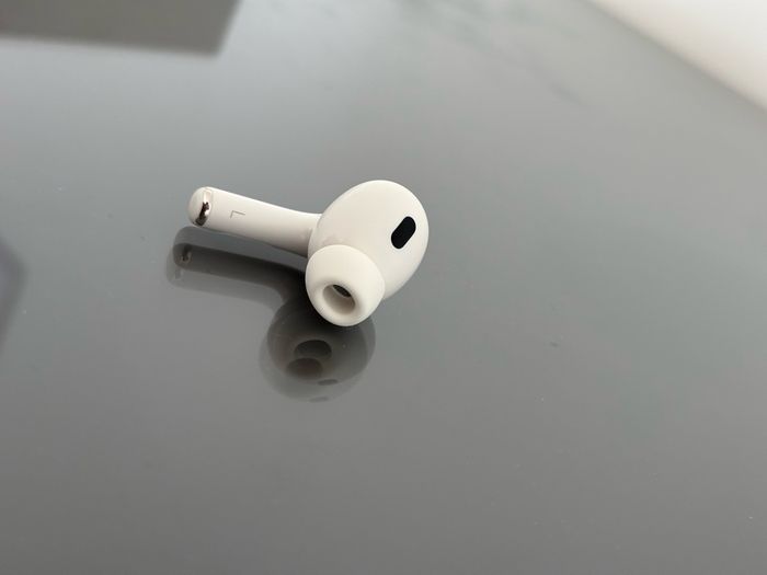 Airpods Pro 2nd generation Left side only