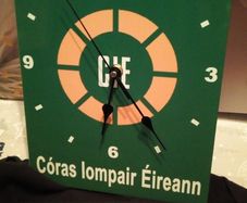 CIE Heuston station novelty wall clock, Irish memorabilia clock