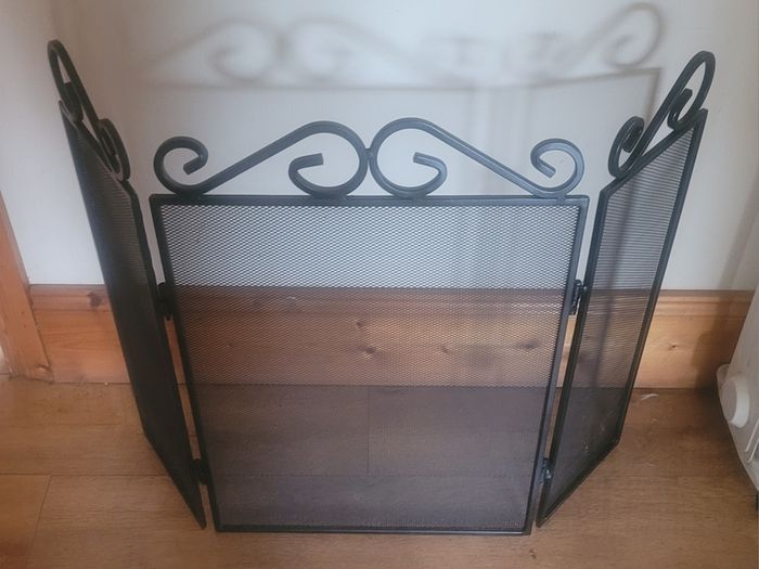Cast Iron 3 Panel Fire Guard