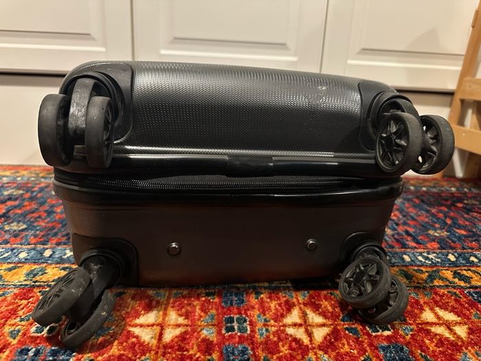 Samsonite hard shell cabin bag