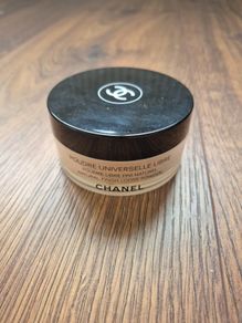 chanel  loose powder used couple of times