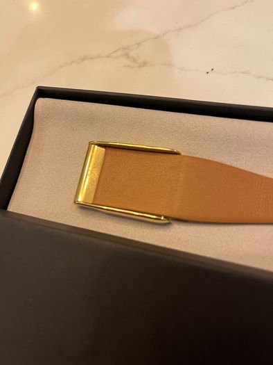 Whoop leather strap brown with golden clasp