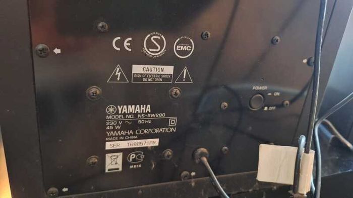 Yamaha HTR-3064 5.1-channel home theater