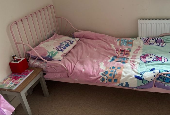 Toddler bed Extendable