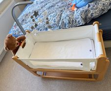 baby cot