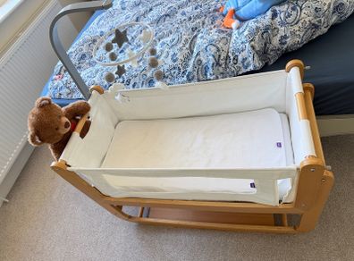 baby cot