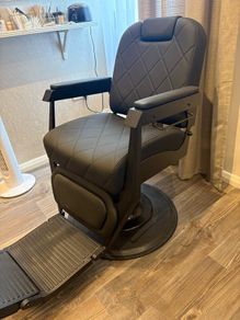 Barber chair