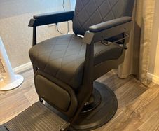 Barber chair