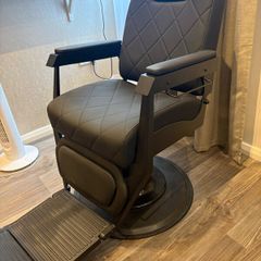 Barber chair