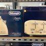 Cream Kettle and Toaster Set Image 5