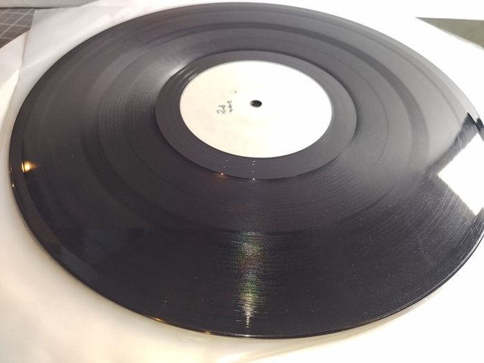 Signum - 2nd Wave - DJ White Label PROMO! - Absolutely BANGIN Signum Trance CLASSIC!