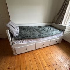 IKEA Day Bed - Hemnes with Mattresses