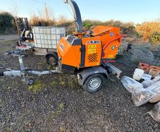Jensen A530 turntable chipper
