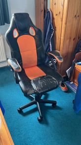 gaming chair