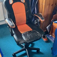 gaming chair