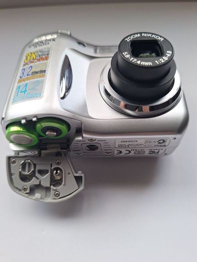Nikon Coolpix 3100