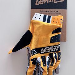 MTB Gloves - by Leatt