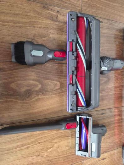 dyson v16