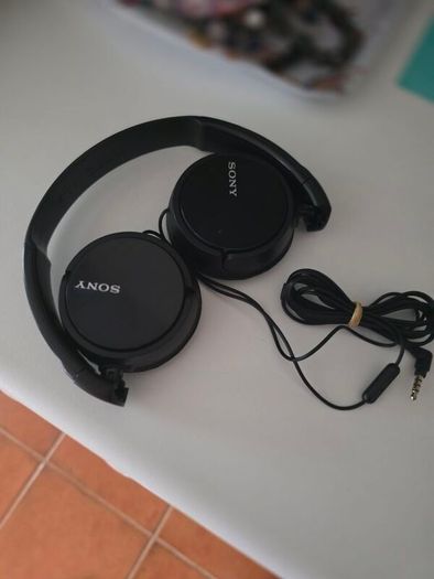 Sony Wired Headphones